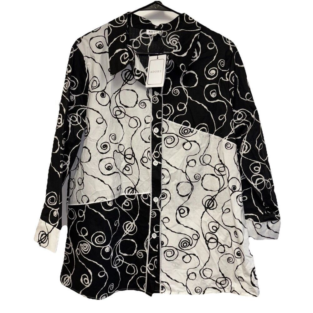 adore relaxed fit black white contrast geometric button up teacher New XL Art